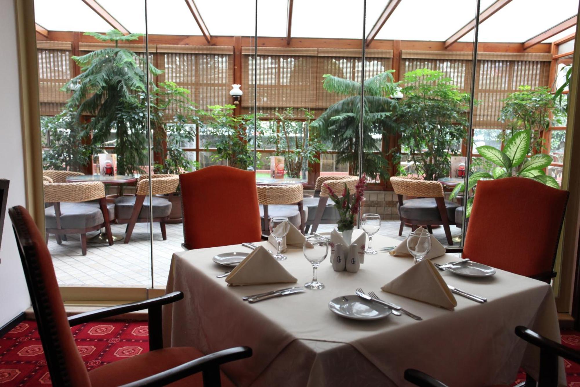 Hotel Guenes Merter
