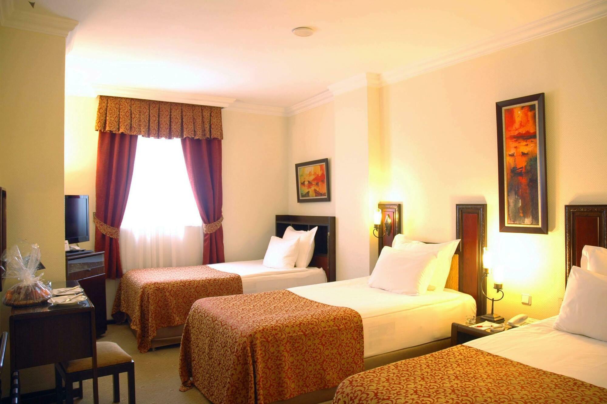 Hotel Guenes Merter Stambuł